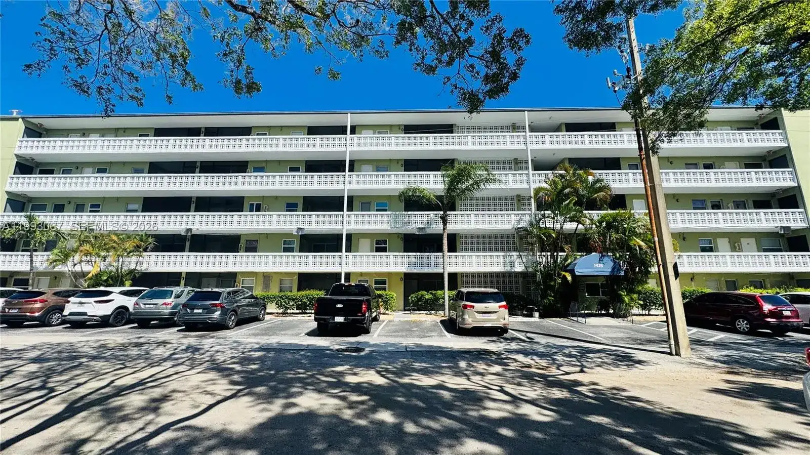 1425 Arthur # 514B, Hollywood FL 33020 photo 4