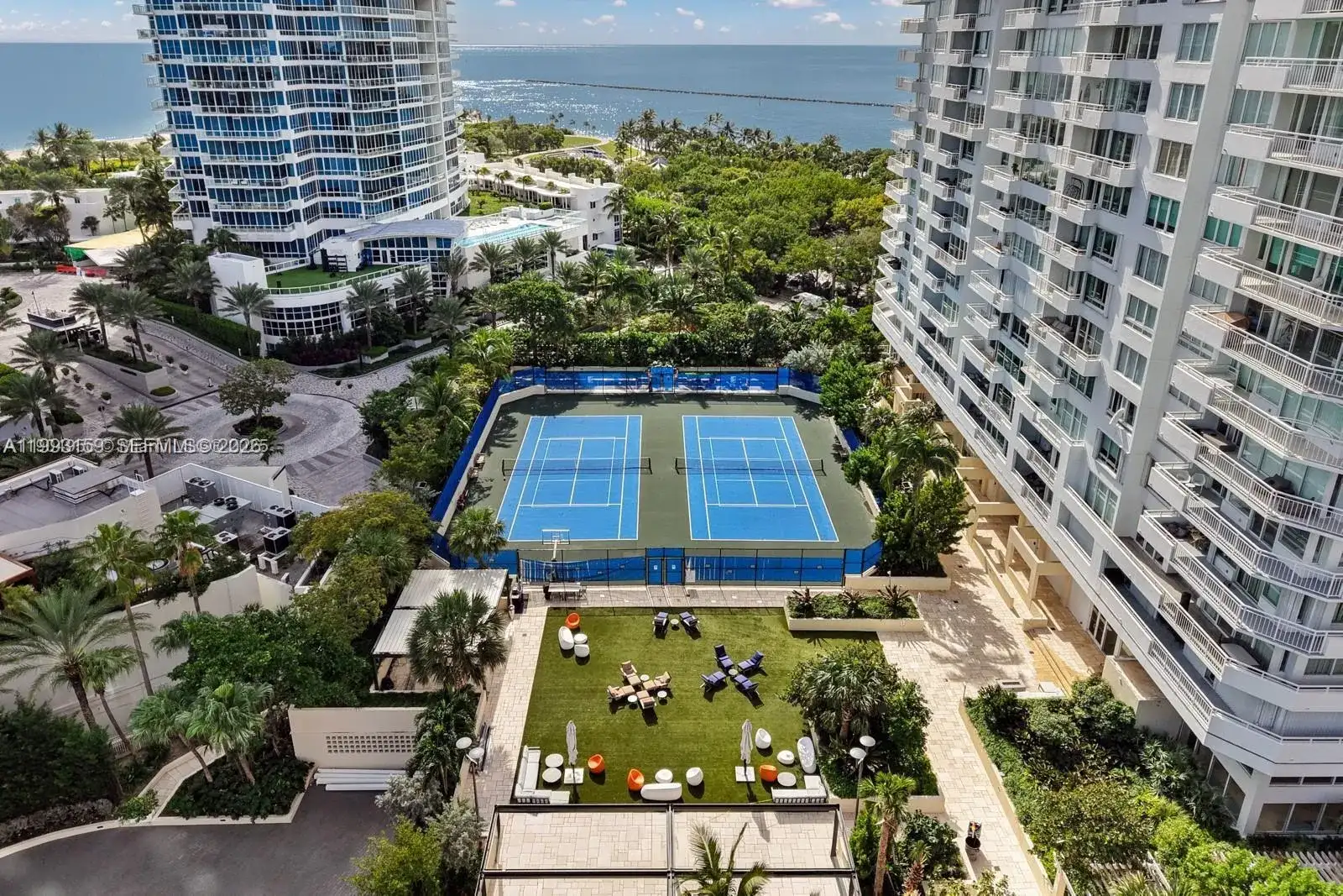 300 S Pointe Drive # 801, Miami Beach FL 33139 photo 5