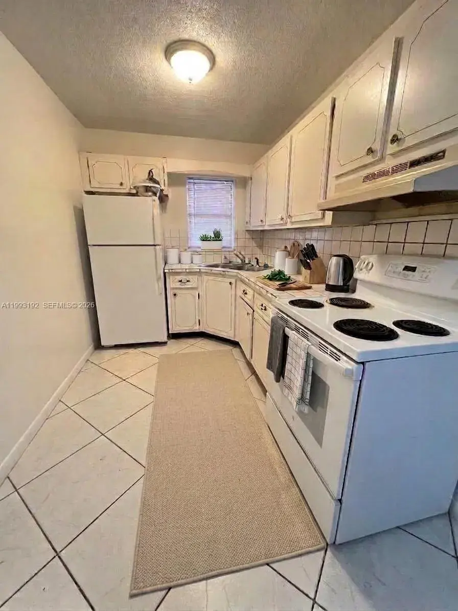 1747 Rodman St # 309, Hollywood FL 33020