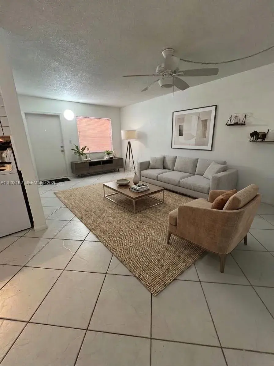 1747 Rodman St # 309, Hollywood FL 33020