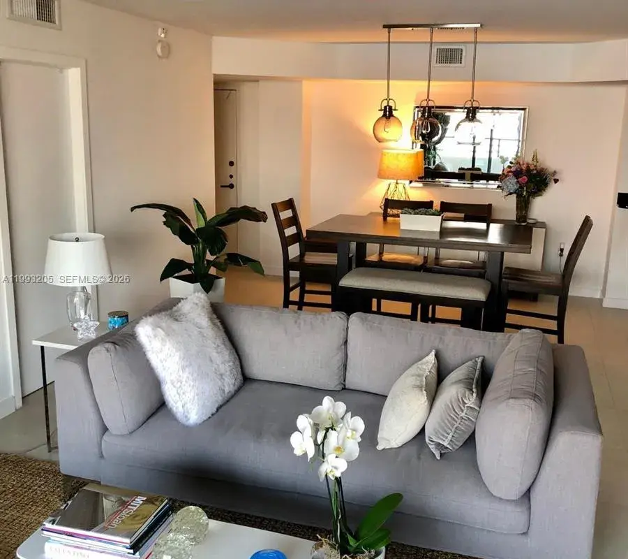 2333 Brickell Ave, Miami FL 33129