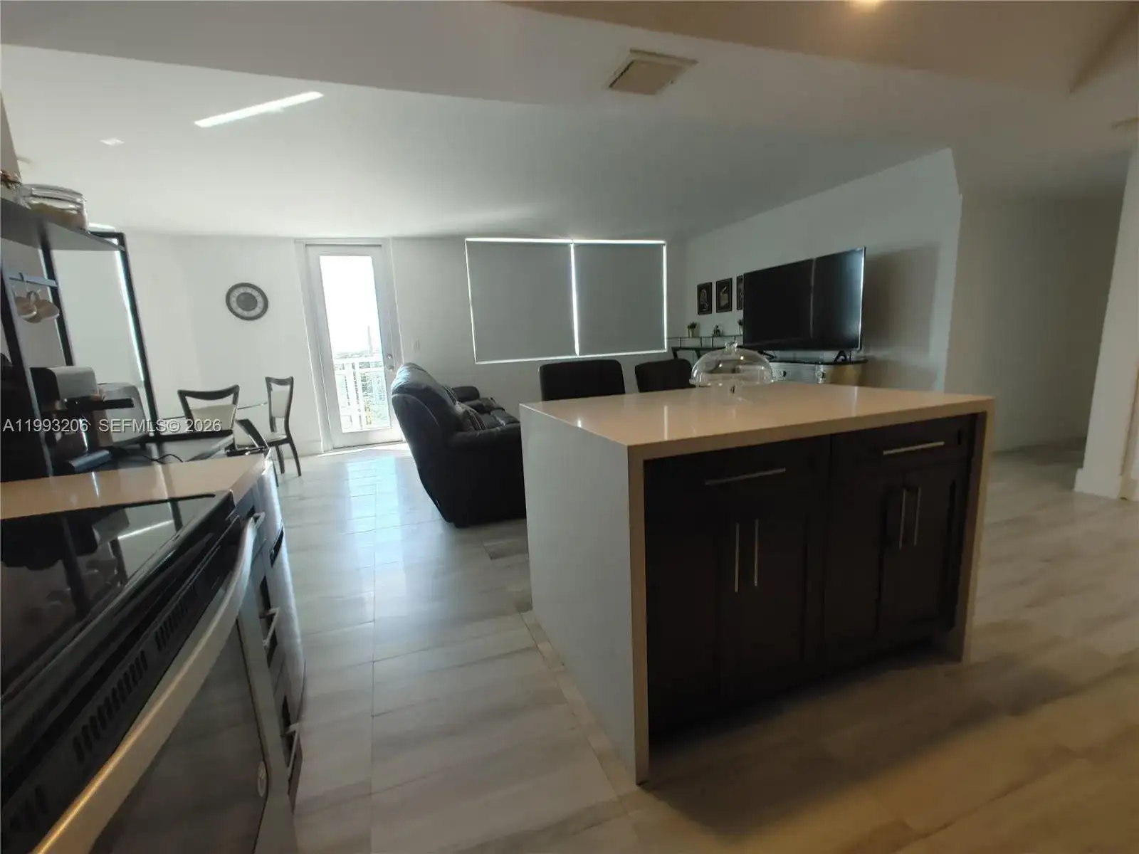 7135 Collins Ave # 525, Miami Beach FL 33141 photo 4