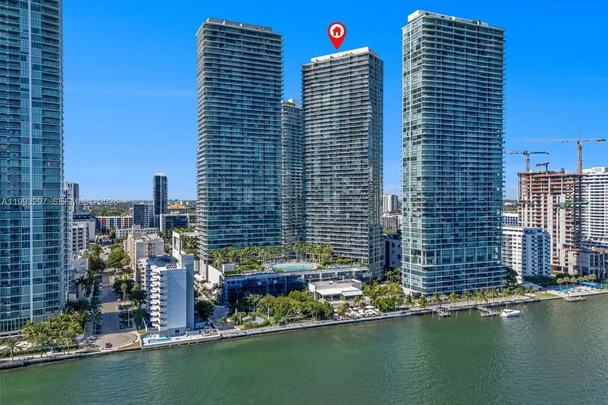 650 NE 32nd St # 2104, Miami FL 33137