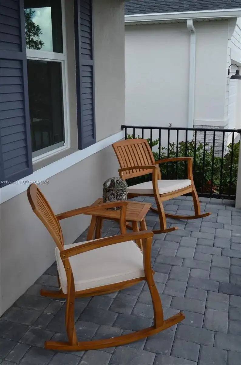 6448 NW Cloverdale Ave, Port St. Lucie FL 34987 photo 2