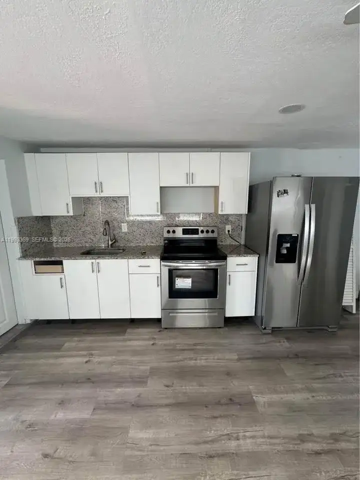 7620 SW 21 # 2, Miami FL 33155 photo 3
