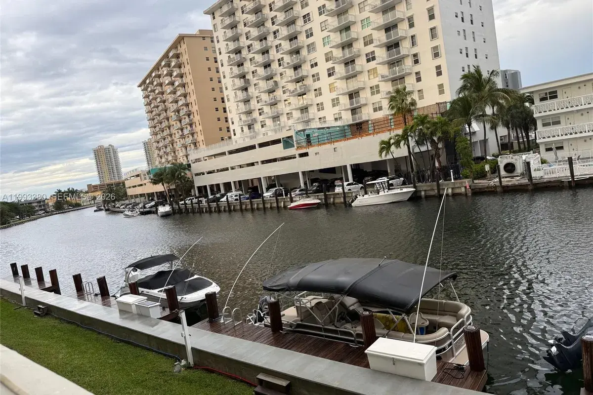 440 Paradise Isle Blvd # 205, Hallandale Beach FL 33009