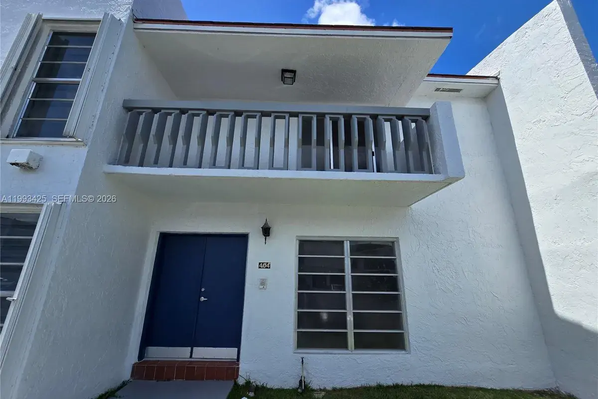 17120 SW 94th Ave # 404, Palmetto Bay FL 33157