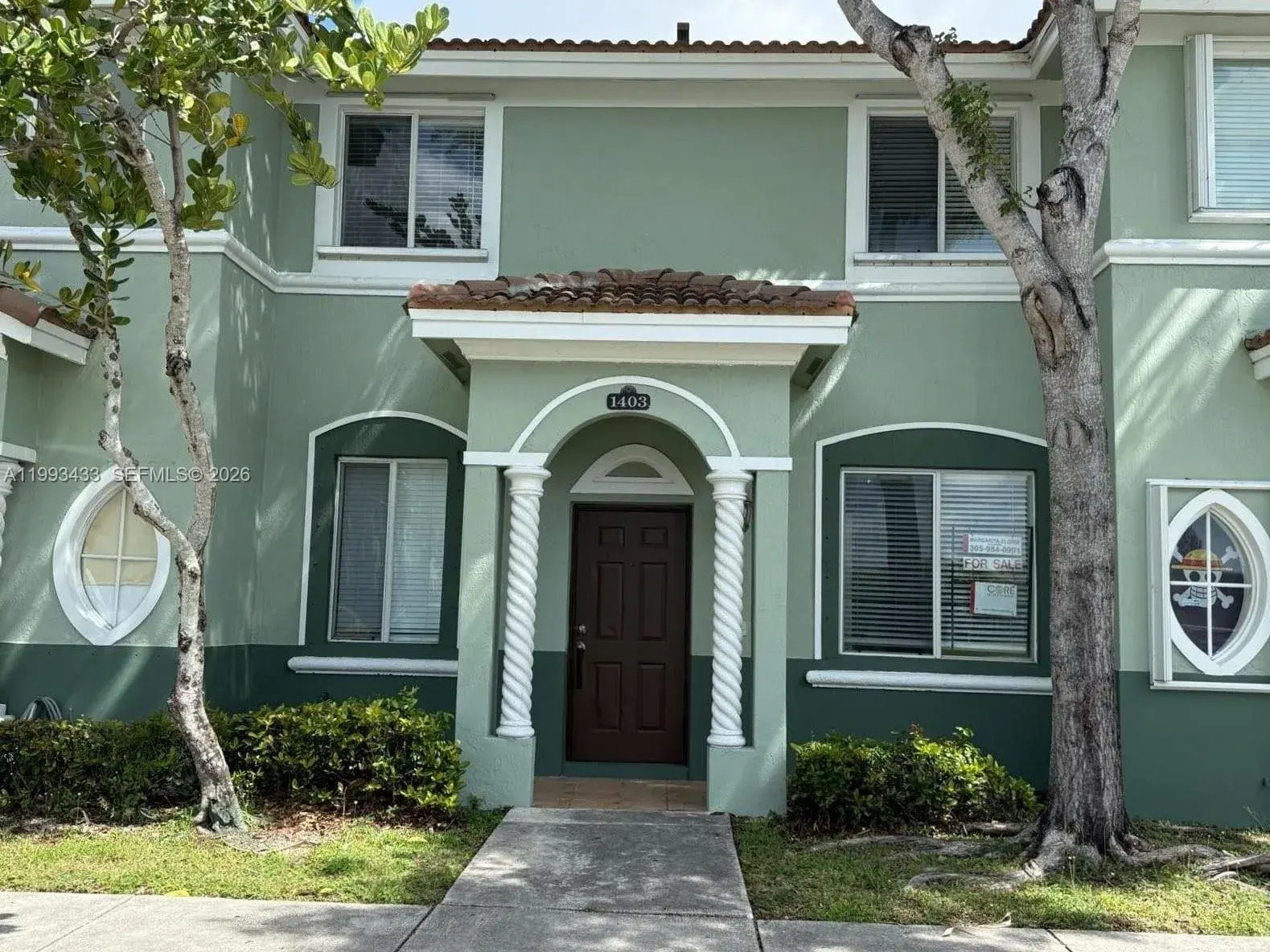 1403 SE 27th Ct, Homestead FL 33035