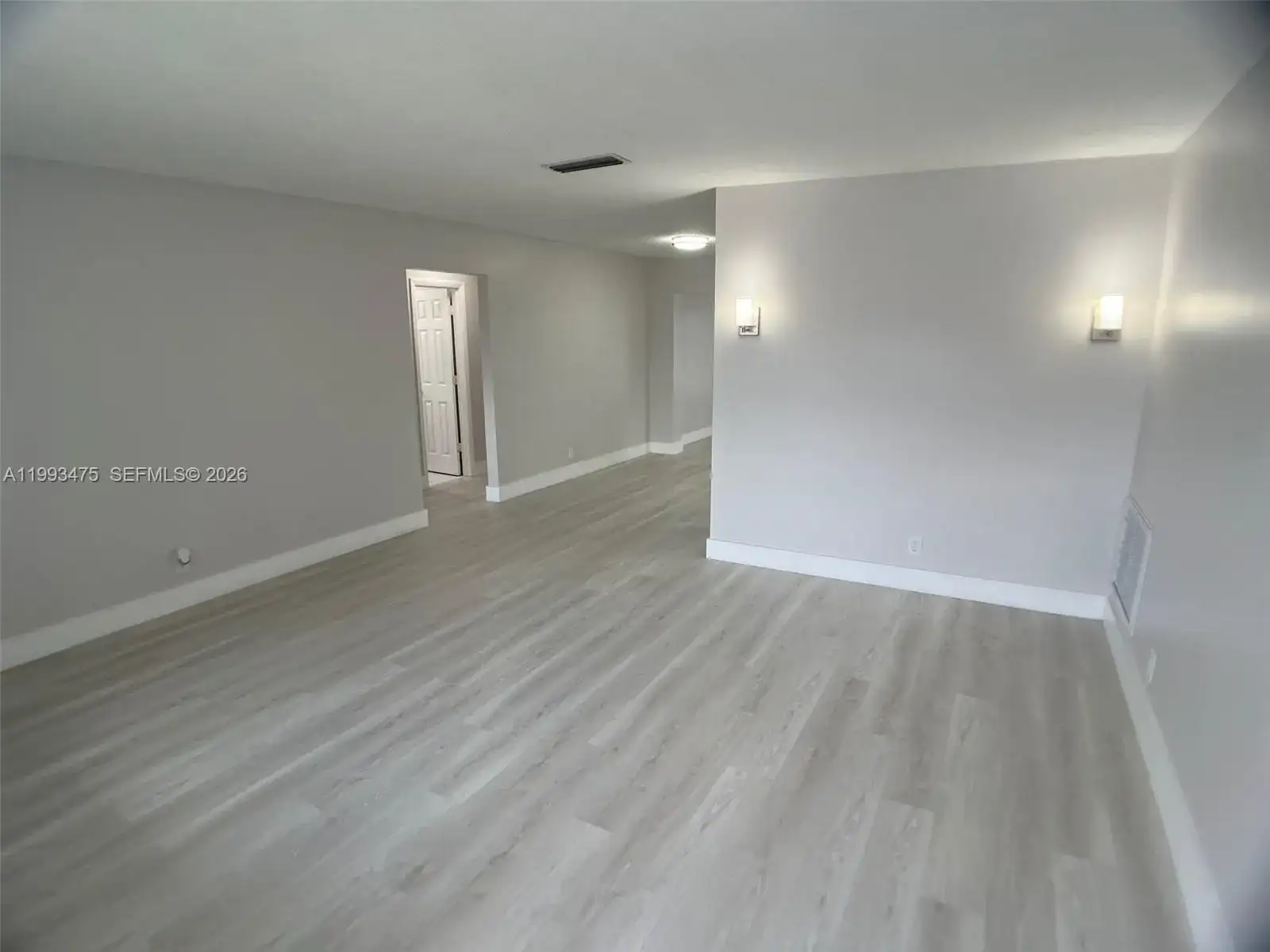 6990 NW 17th St, Margate FL 33063 photo 3