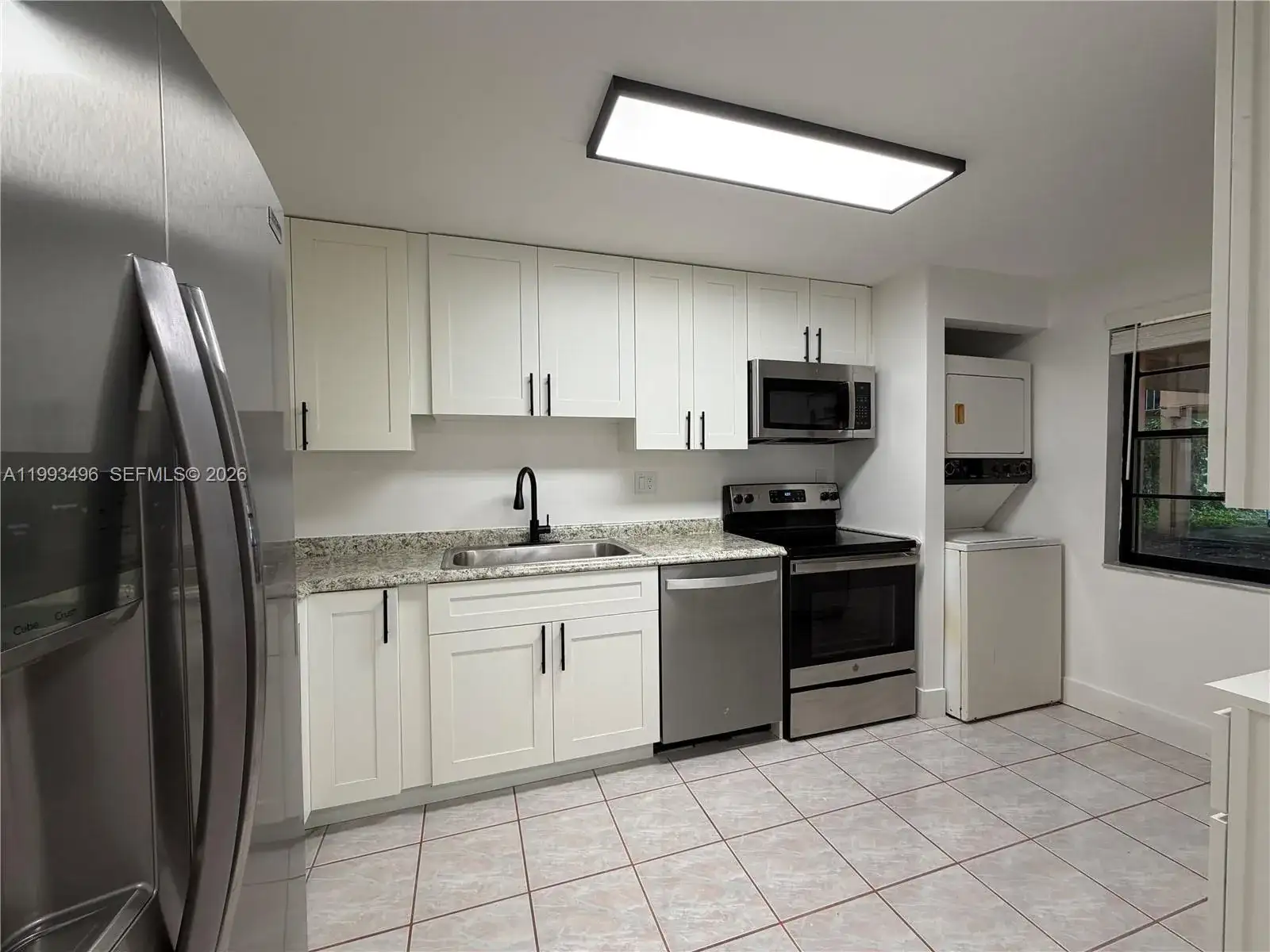 400 Commodore Dr # 101, Plantation FL 33325 photo 5