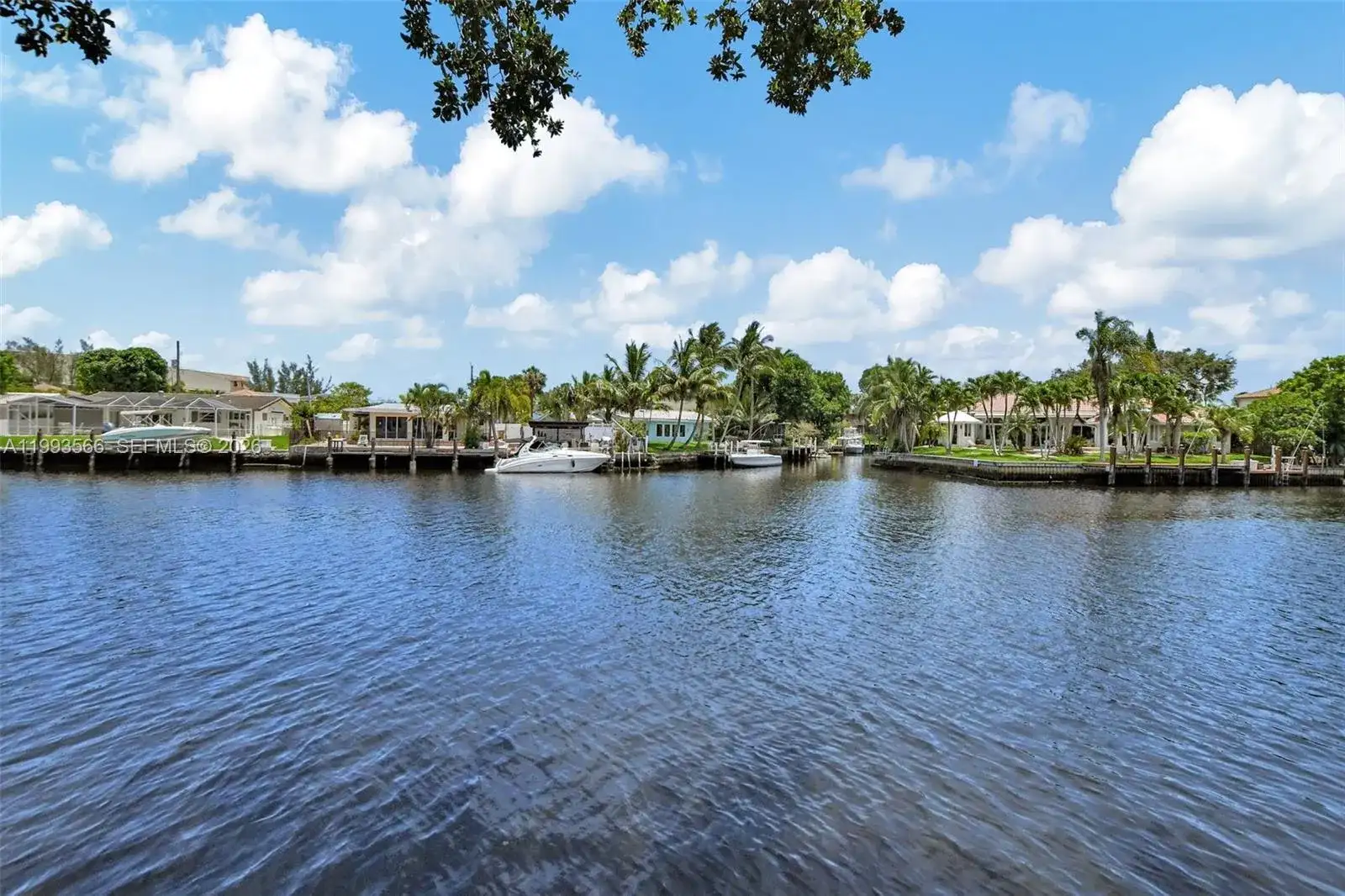 14 Royal Palm Way, Boca Raton FL 33432 photo 3