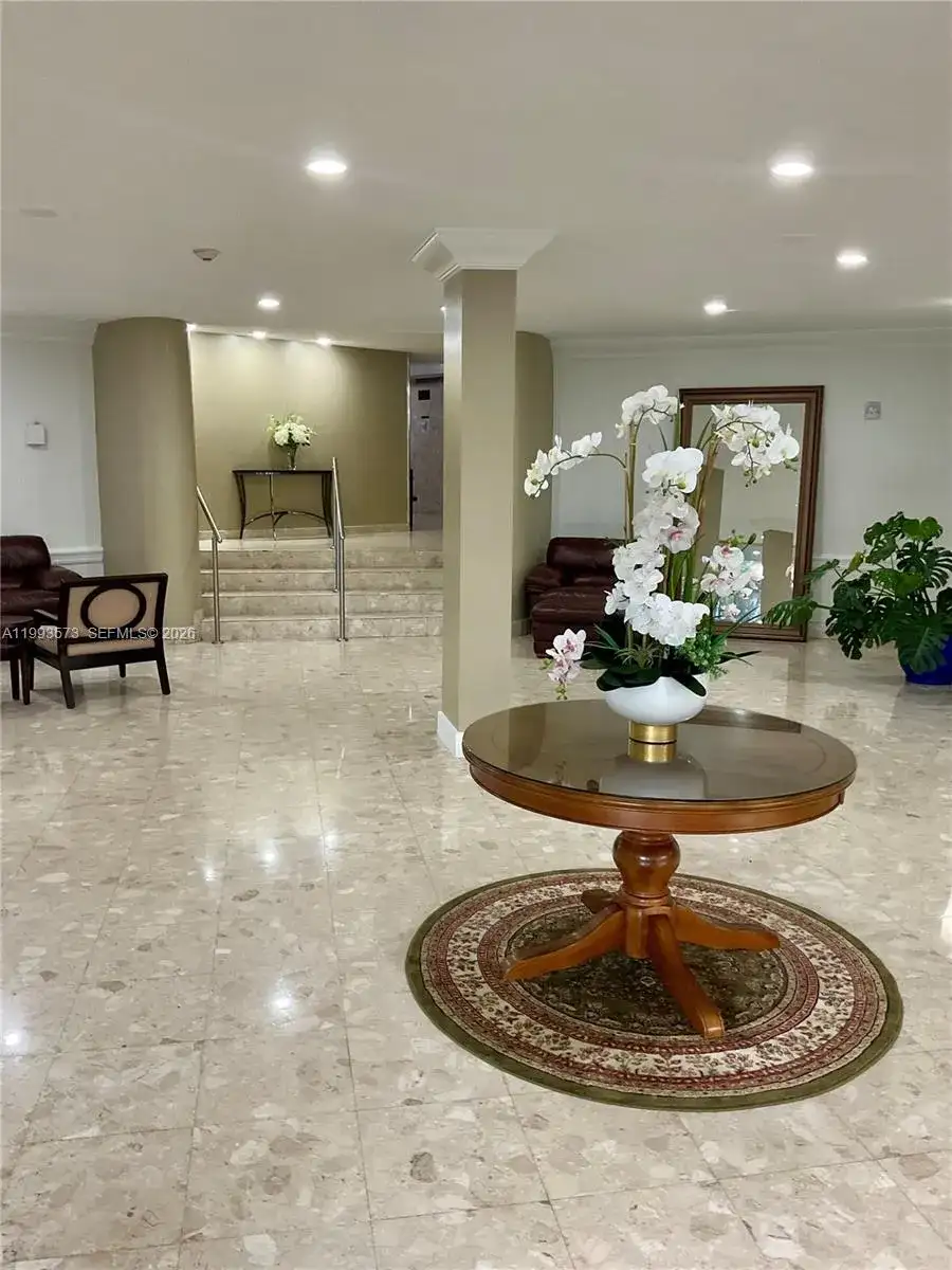 100 Golden Isles Dr # 814, Hallandale Beach FL 33009 photo 4
