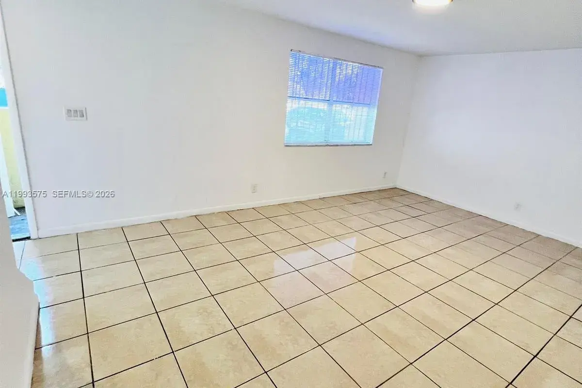 5721 Blueberry Ct # 125, Lauderhill FL 33313
