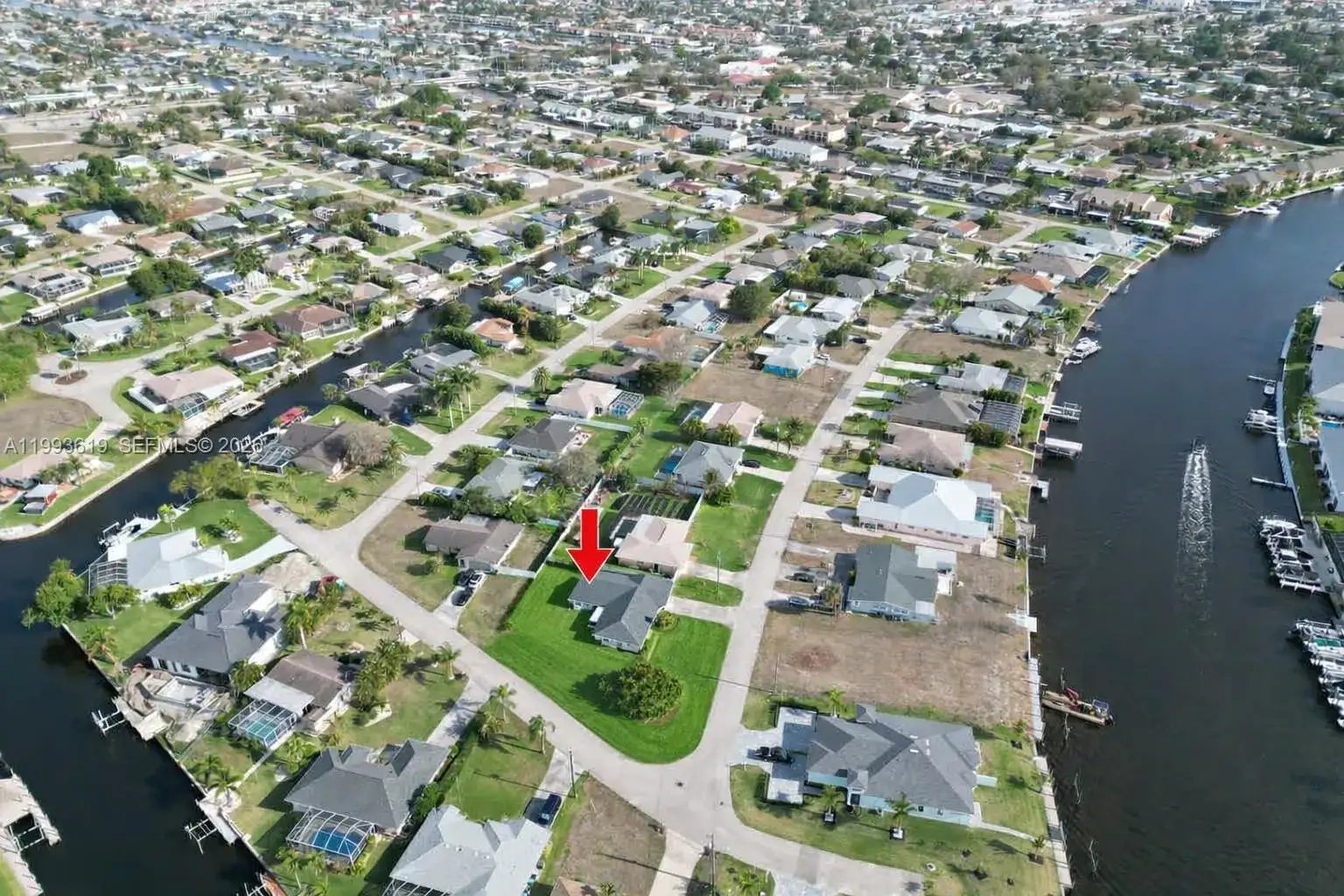 3805 SE 12 ave, Other City - In The State Of Florida FL 33904 photo 4
