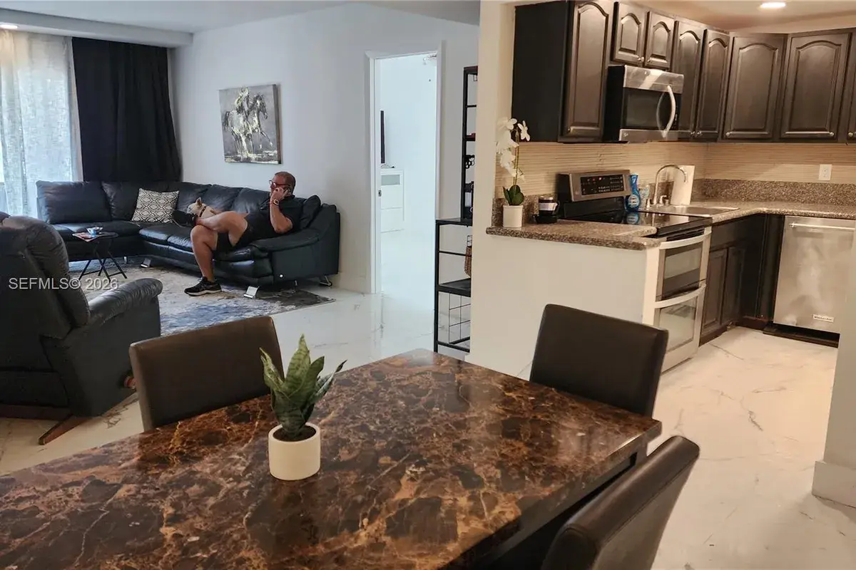 450 NW 20th St # 1030, Boca Raton FL 33431