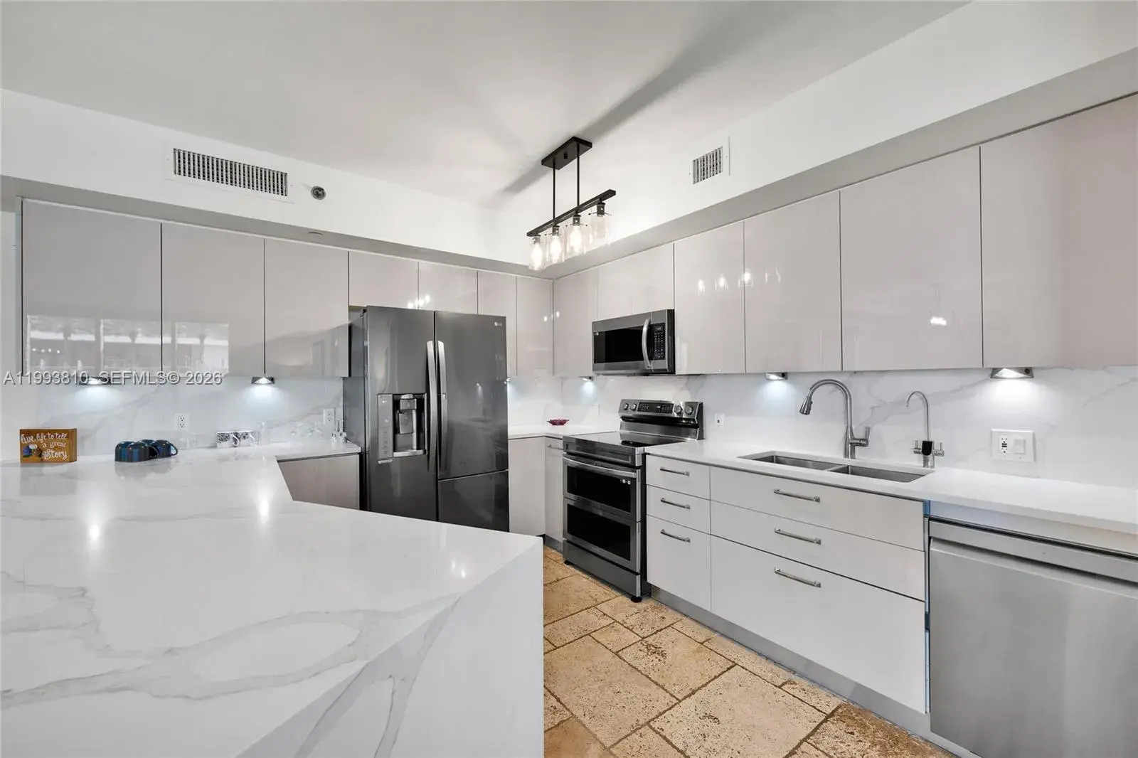 1800 S Ocean Dr # 1210, Hallandale Beach FL 33009