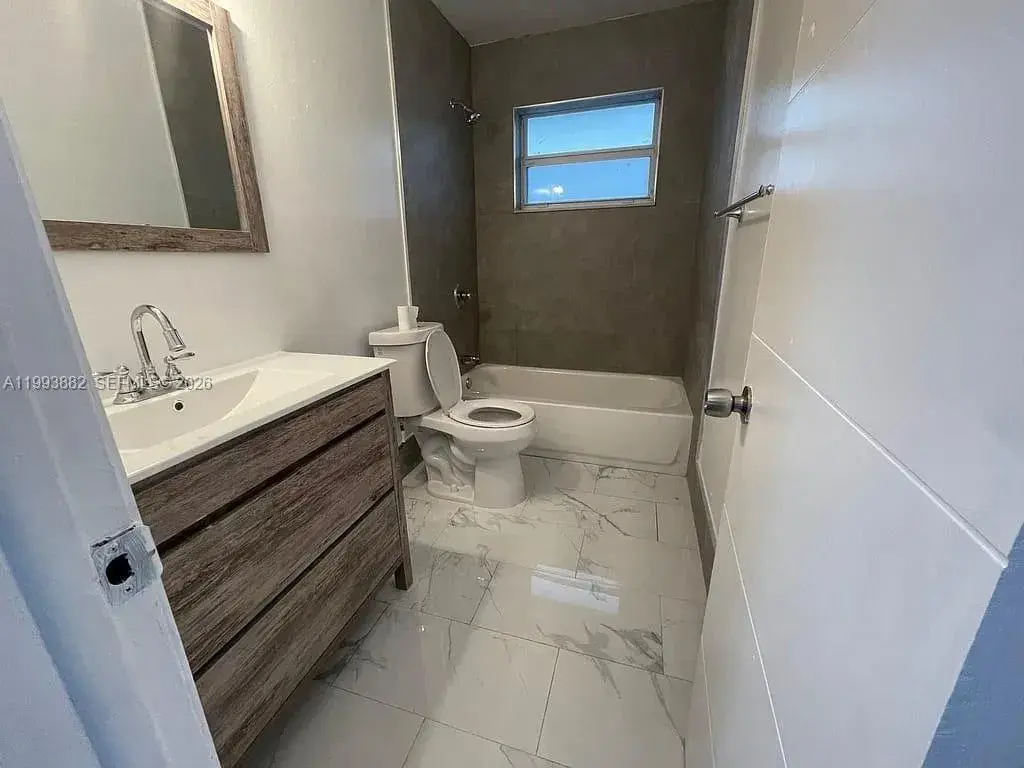 3906 SW 12th Ct # 4, Fort Lauderdale FL 33312