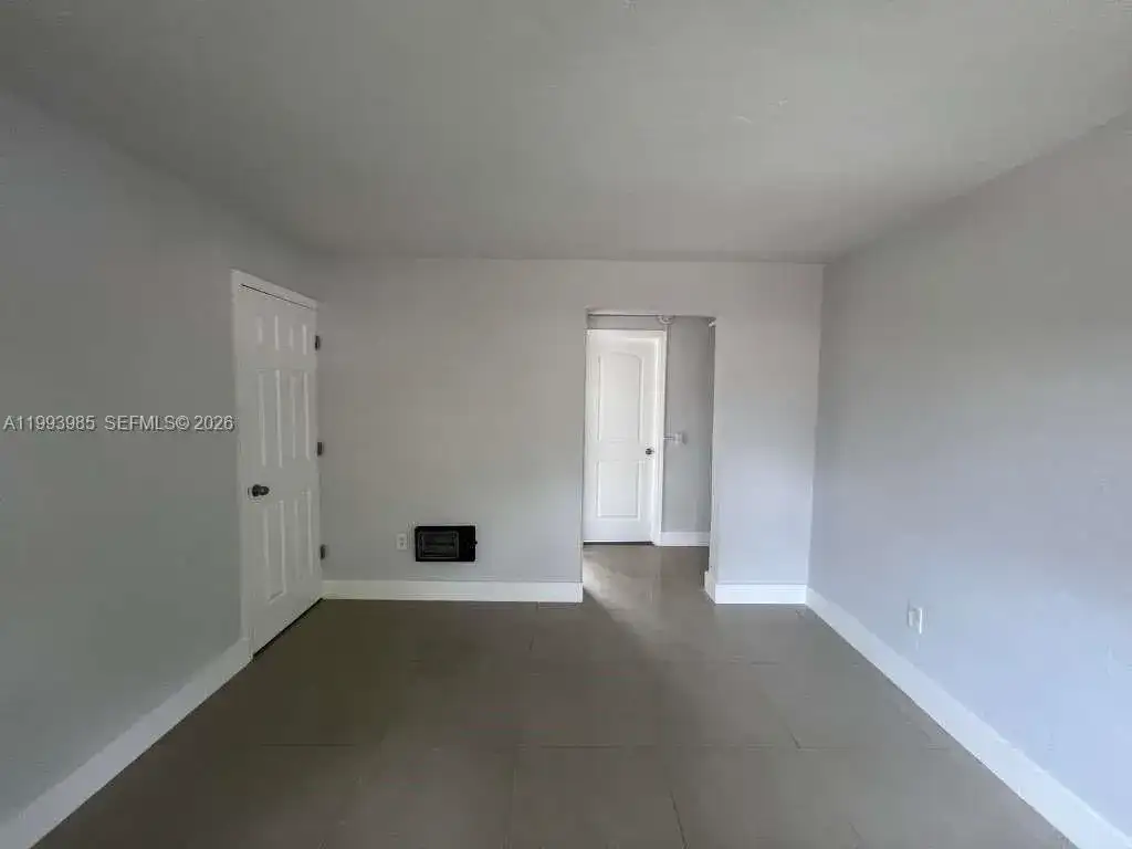 1281 NW 60th St # 5, Miami FL 33142 photo 4