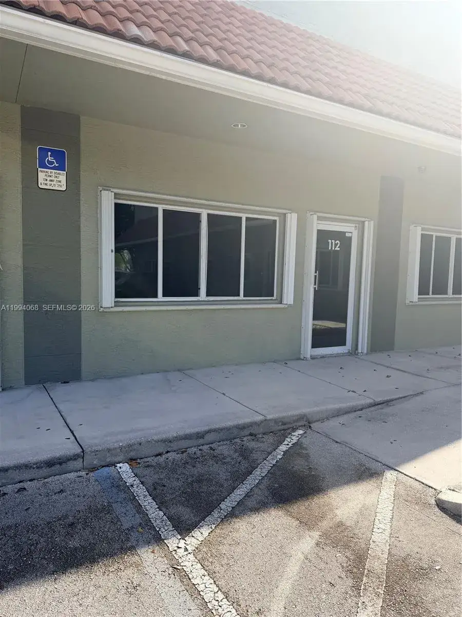 4700 W Prospect Rd # 112, Fort Lauderdale FL 33309