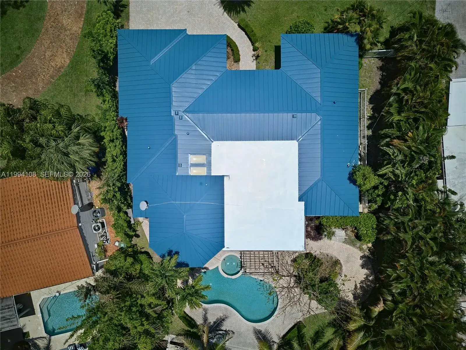 2801 Coral Shores Dr, Fort Lauderdale FL 33306 photo 2