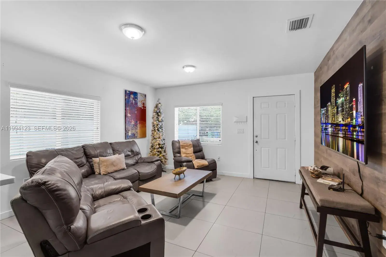 2346 NW 81st Ter, Miami FL 33147
