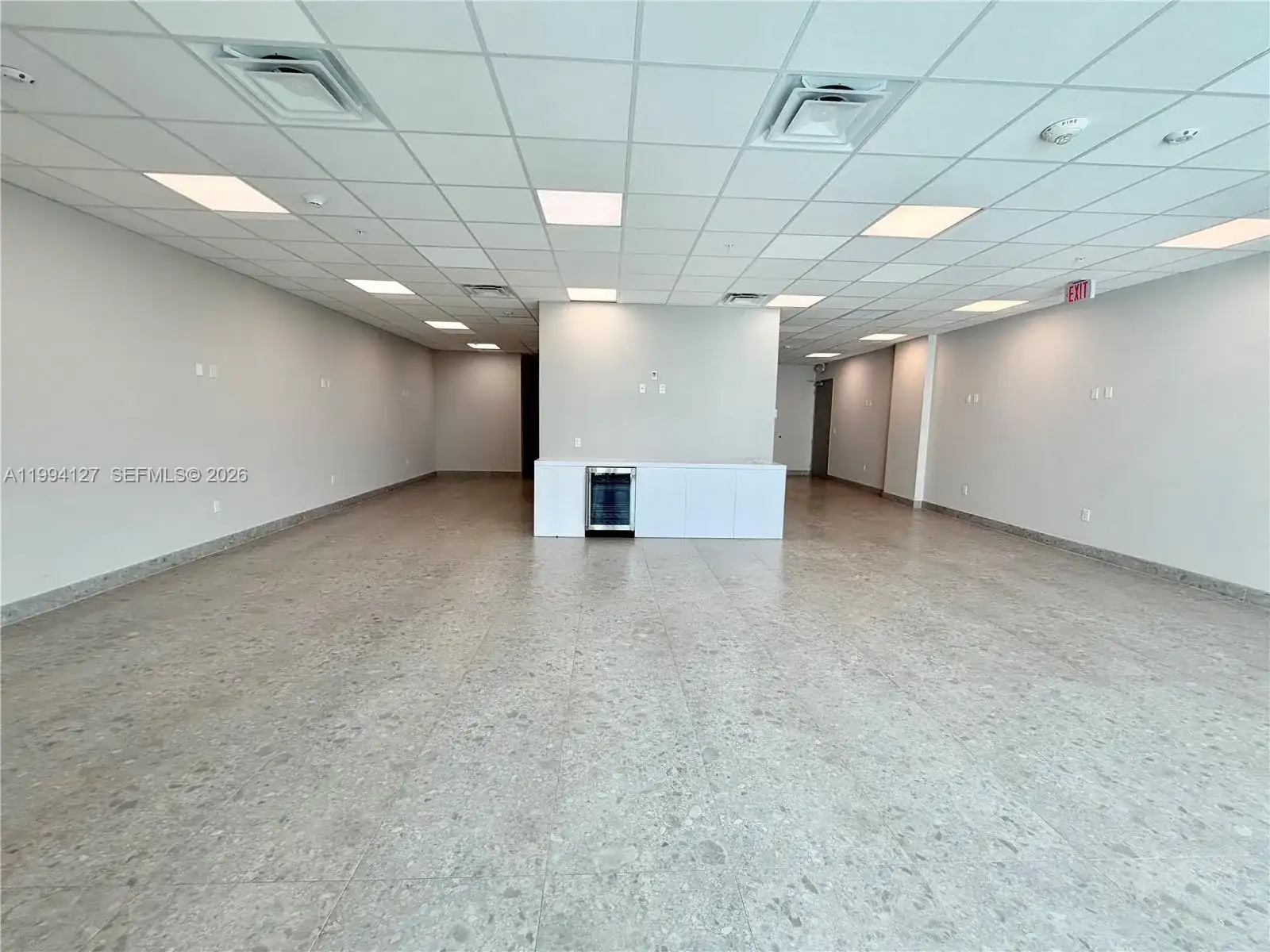 2820 NE 214th St # 1001, Aventura FL 33180