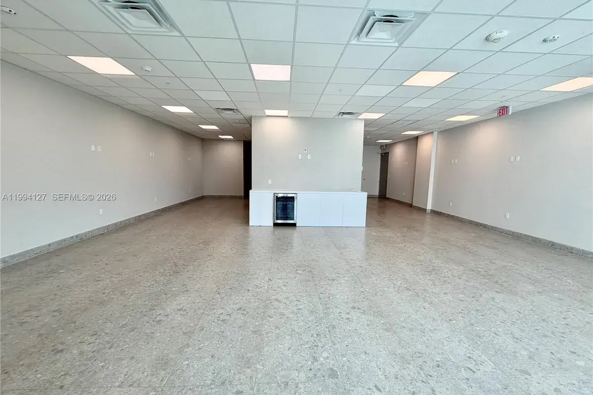 2820 NE 214th St # 1001, Aventura FL 33180