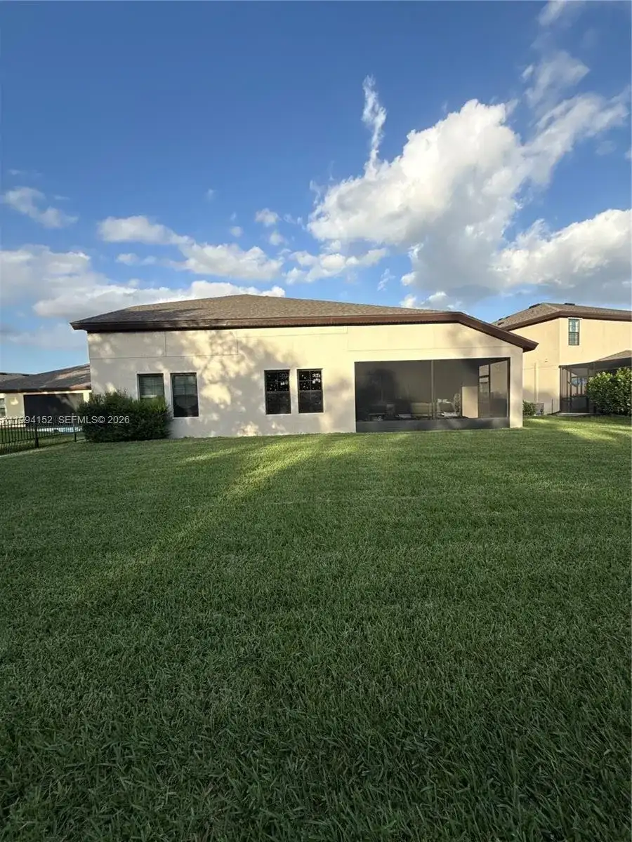 9173 WARM SPRINGS CIR, Other City - In The State Of Florida FL 34219 photo 2