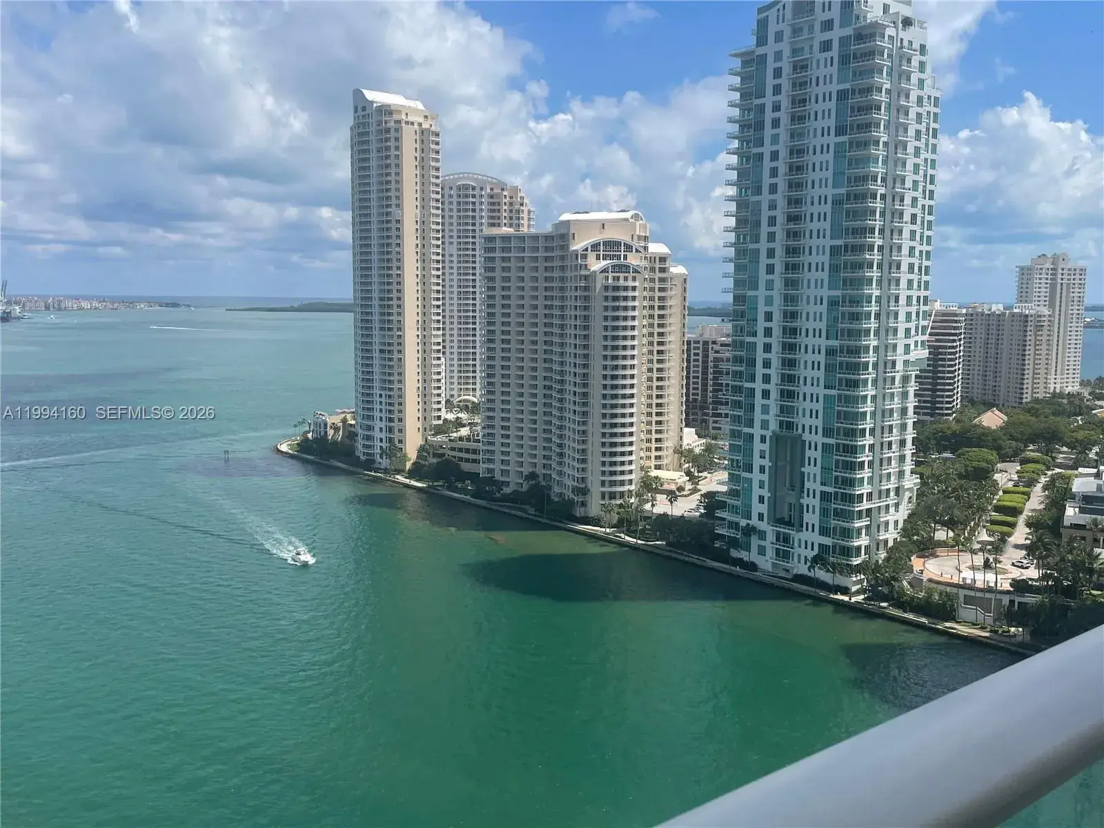 300 S Biscayne Blvd # 2012, Miami FL 33131