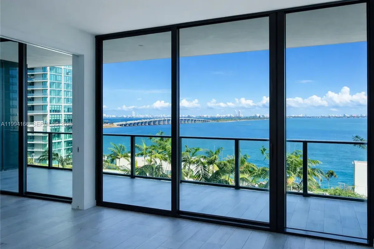 480 NE 31st St # 802, Miami FL 33137