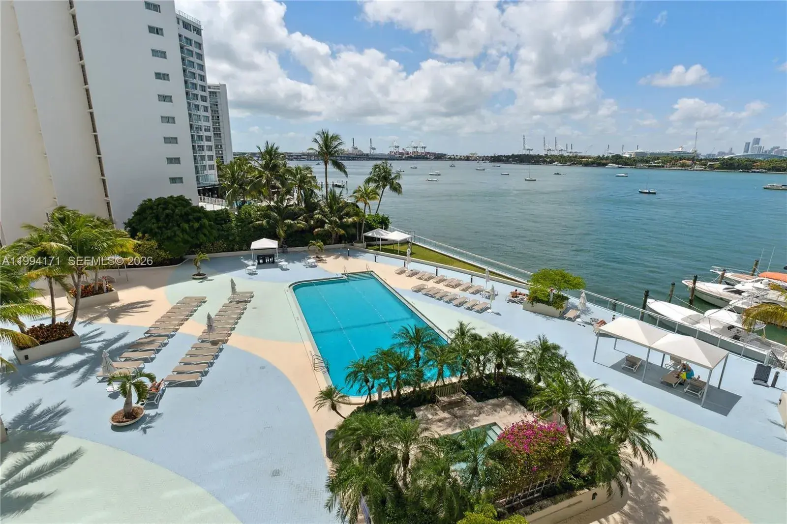 1200 West Ave # 528, Miami Beach FL 33139