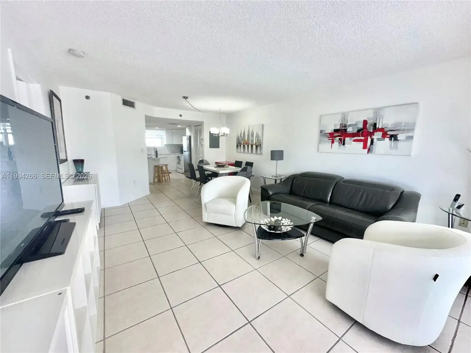 17801 N Bay Rd # 513, Sunny Isles Beach FL 33160 photo 2
