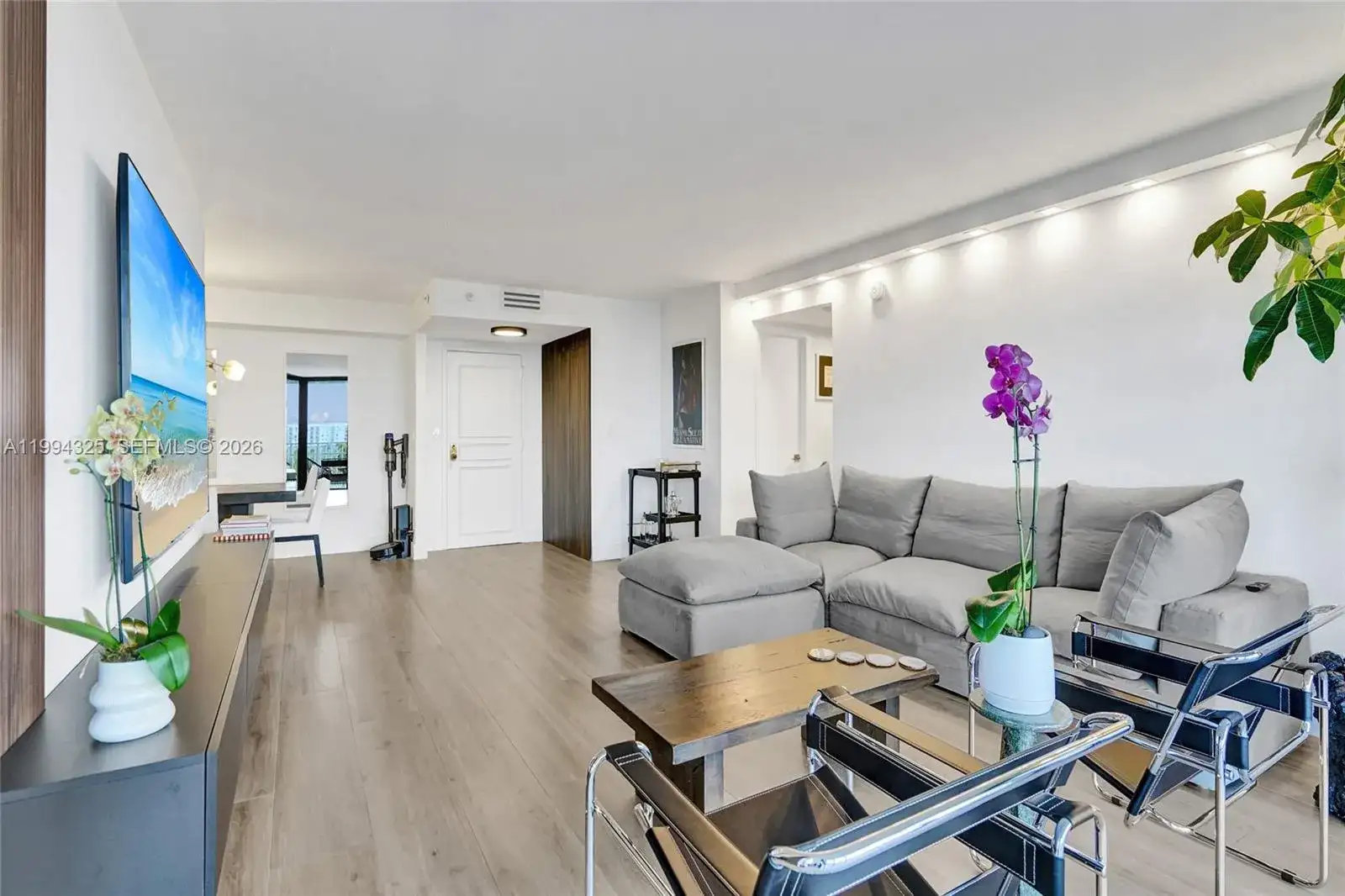 1000 Quayside Ter # 707, Miami FL 33138 photo 4