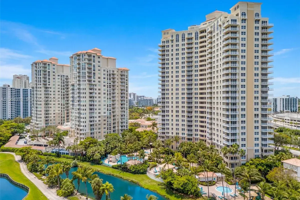 19501 W Country Club Dr # 602, Aventura FL 33180