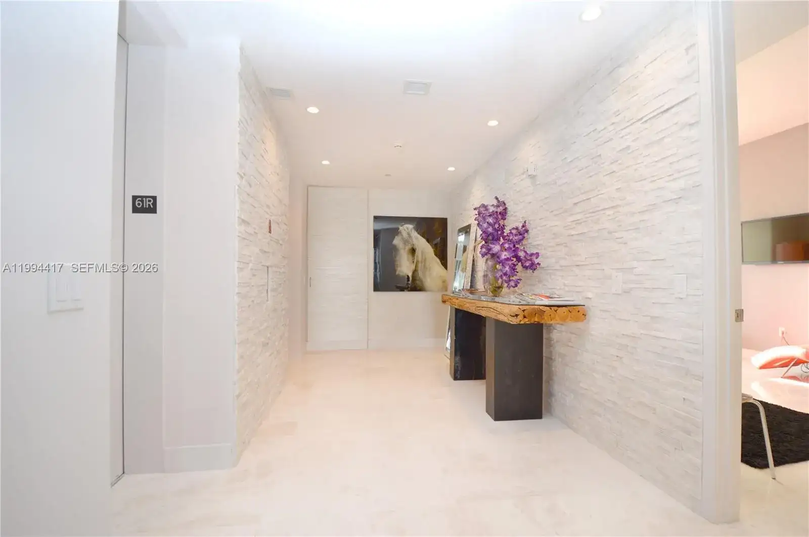 1100 Biscayne Blvd # 6104, Miami FL 33132 photo 4