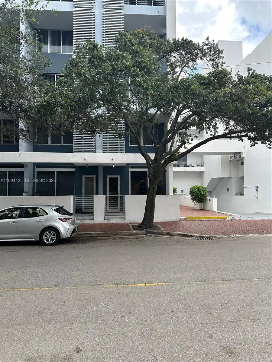 3339 Virginia St # 127, Miami FL 33133