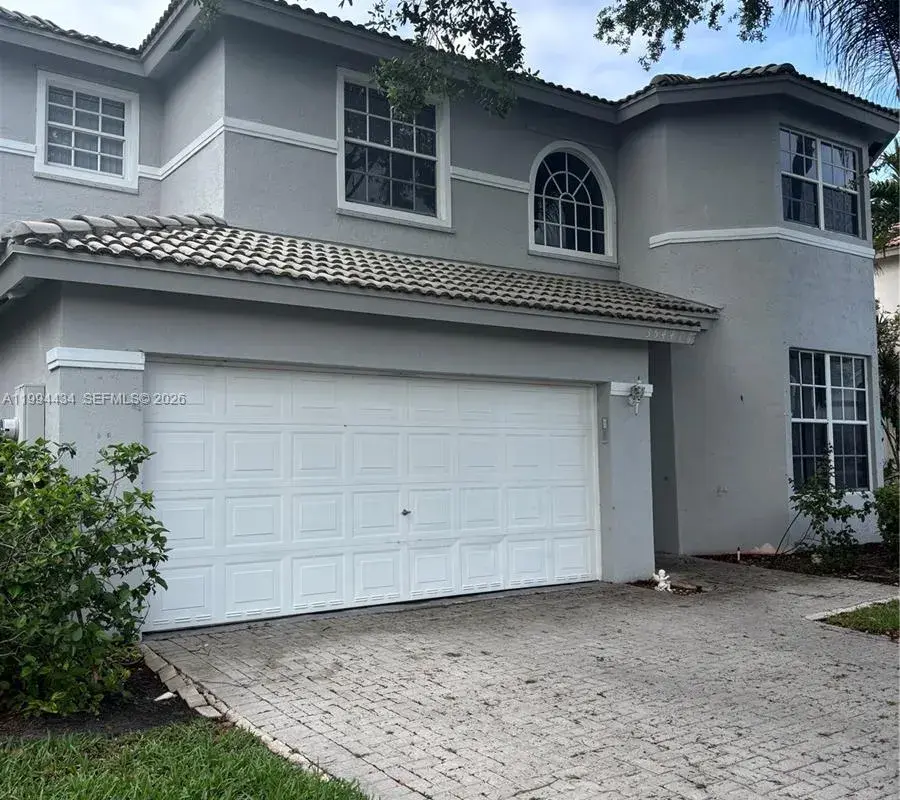 3544 Dunes Vista Dr, Pompano Beach FL 33069