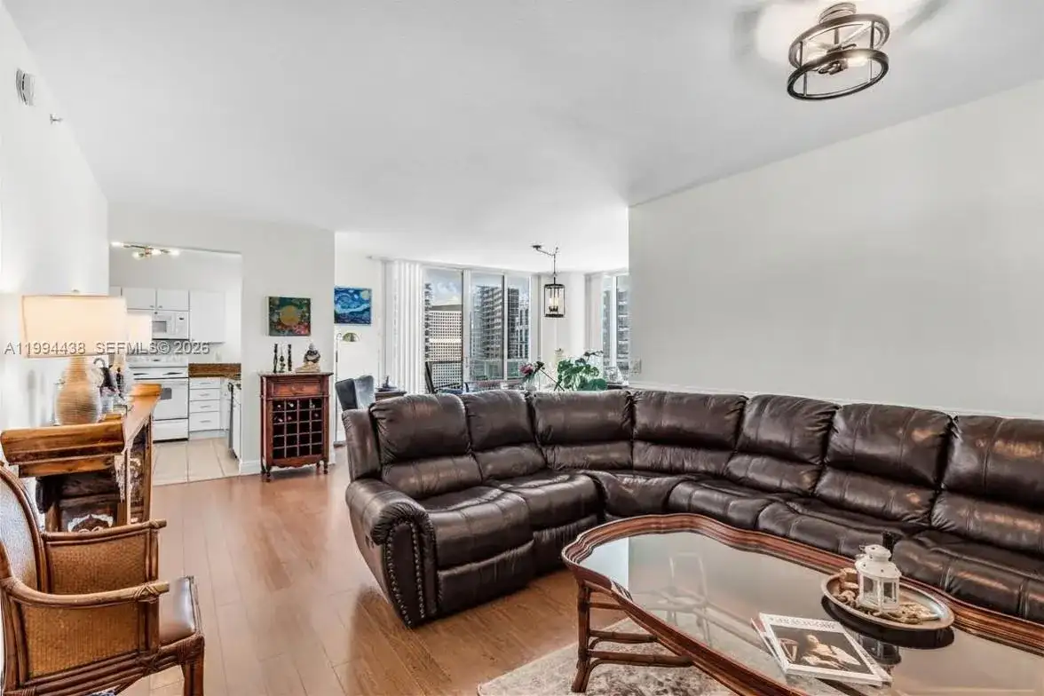 1250 S Miami Ave # 3206, Miami FL 33130 photo 2
