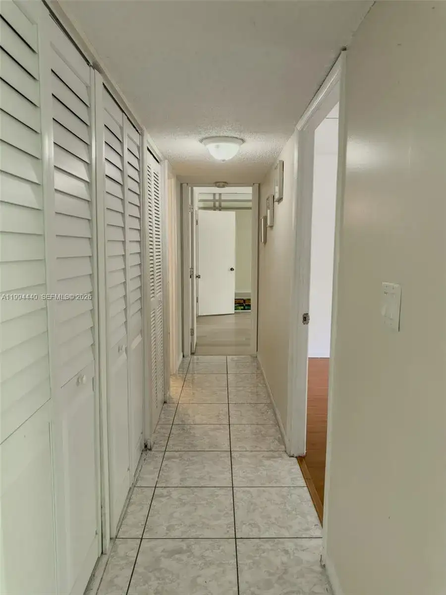8411 NW 8th St # 301, Miami FL 33126 photo 5
