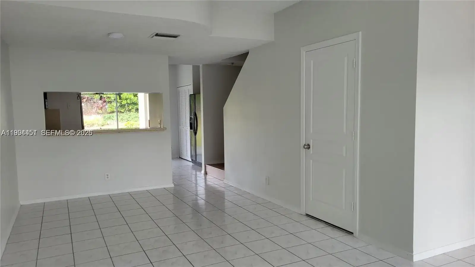 16731 Hemingway Dr, Weston FL 33326 photo 4