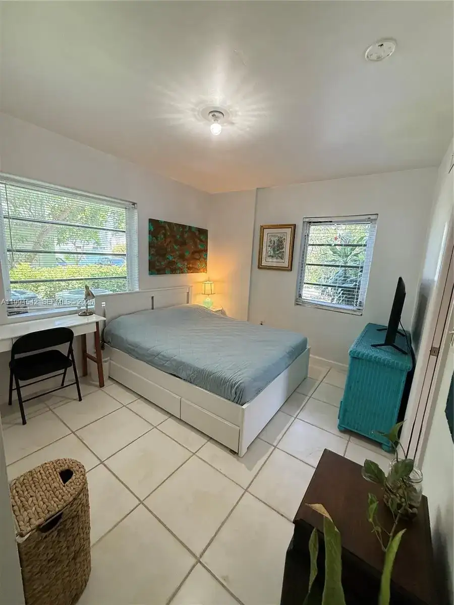 601 Michigan Ave # 3, Miami Beach FL 33139 photo 3