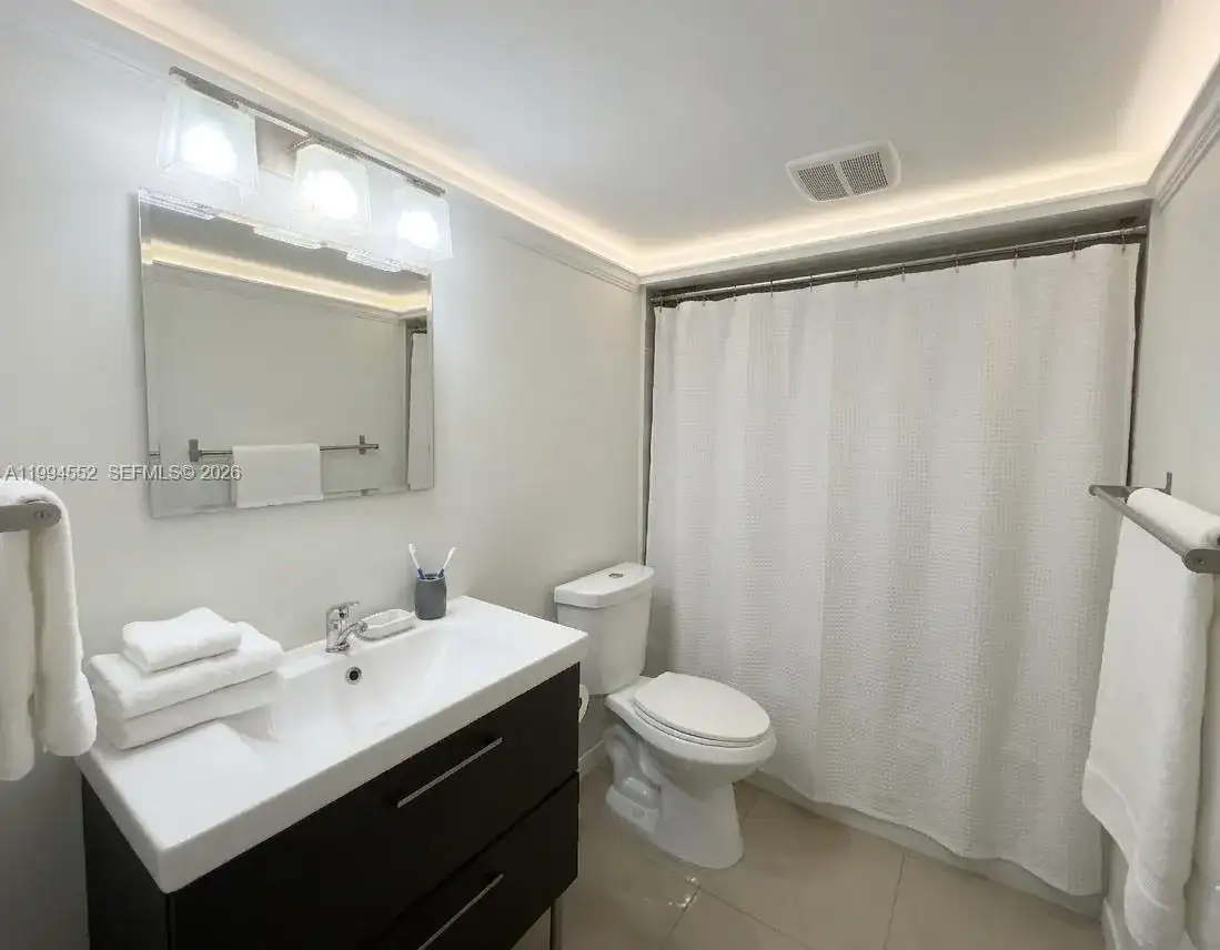 1881 Middle River Dr # 704, Fort Lauderdale FL 33305 photo 3