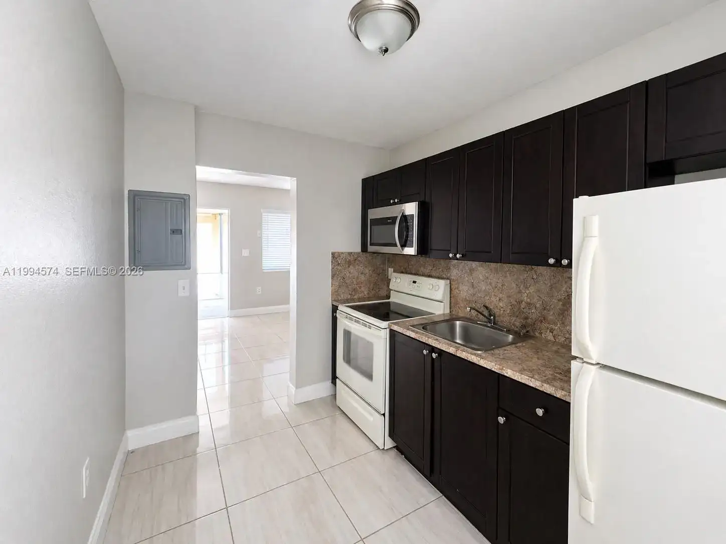 1920 Washington Ave # 3, Opa-Locka FL 33054 photo 4