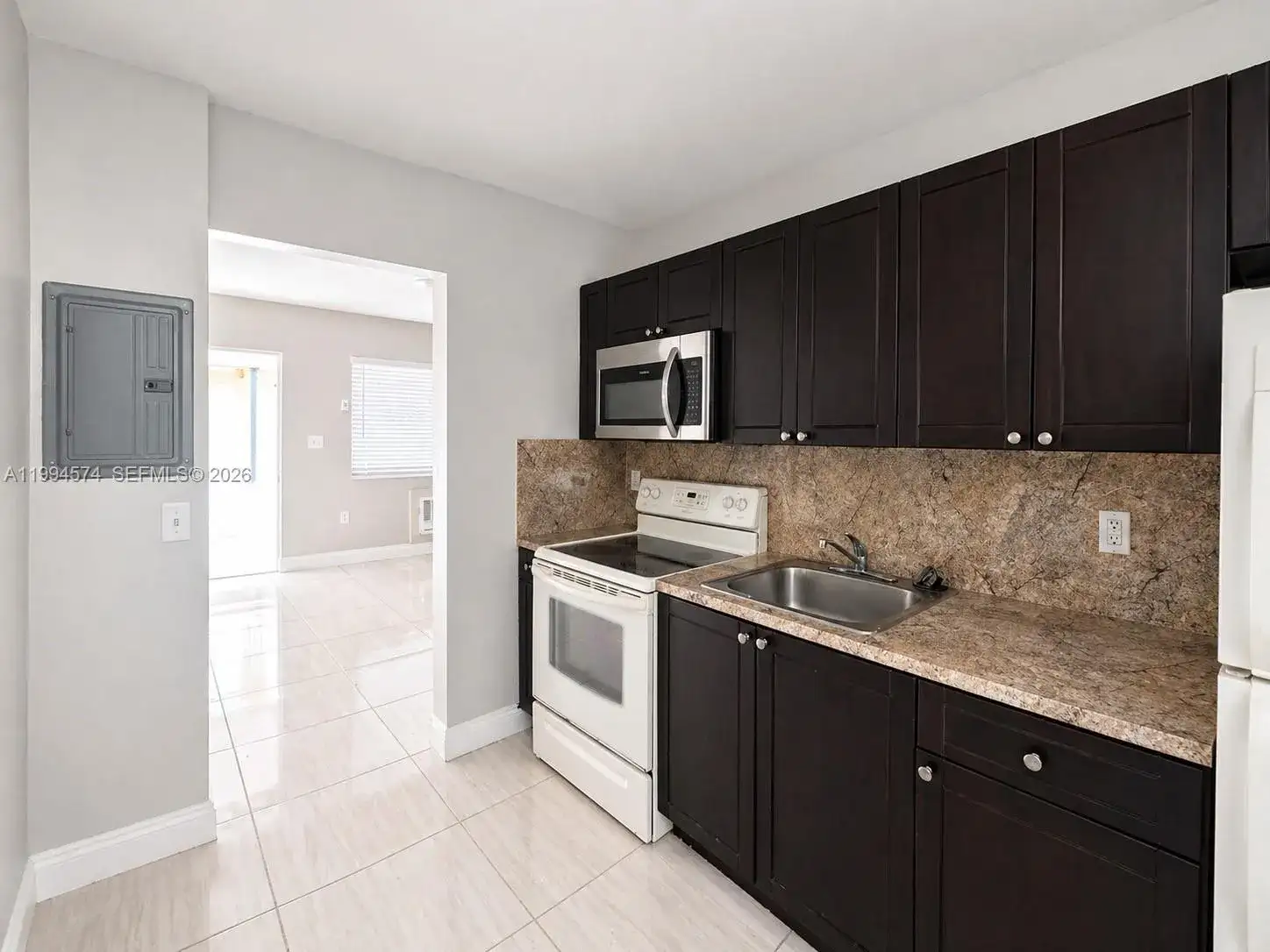 1920 Washington Ave # 3, Opa-Locka FL 33054 photo 5