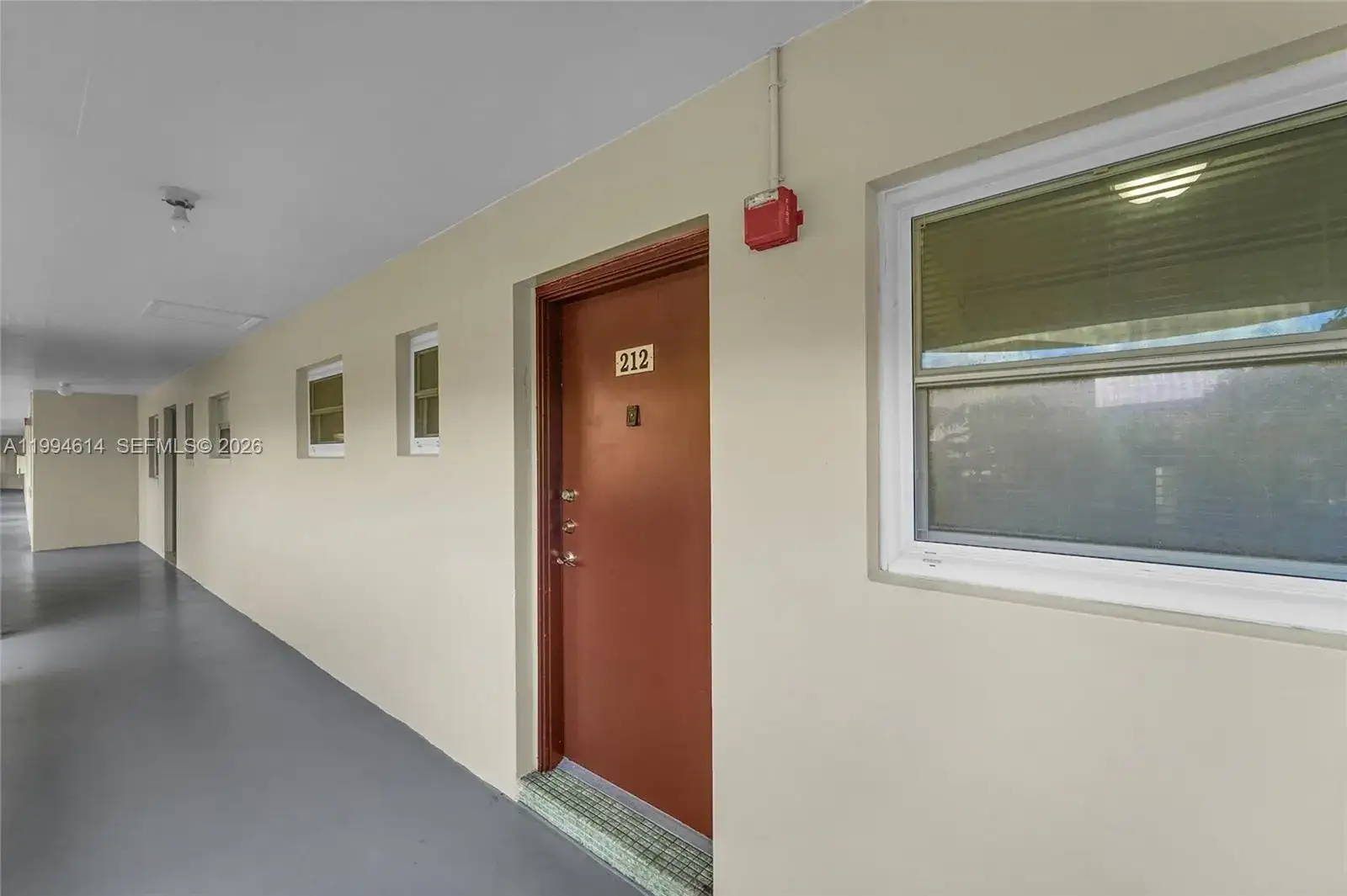 3090 NW 46th Ave # 212C, Lauderdale Lakes FL 33313 photo 2