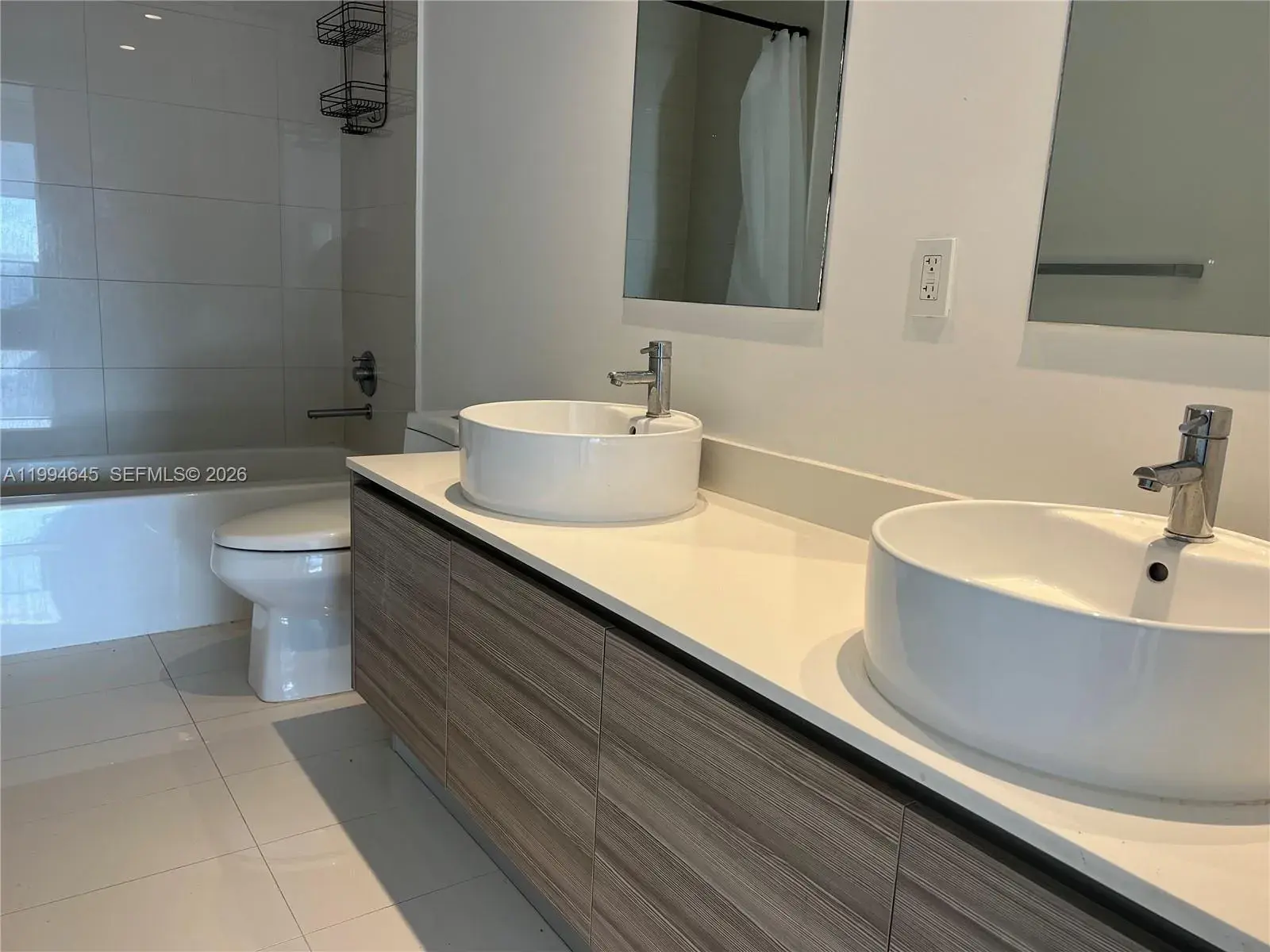 121 NE 34th St # 1207, Miami FL 33137