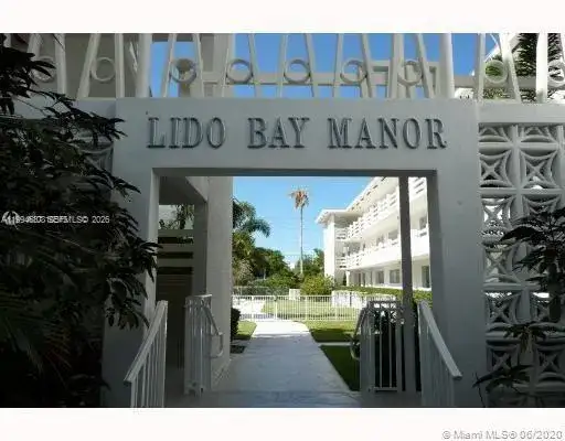 1631 NE 114th St # 305, North Miami FL 33181 photo 2