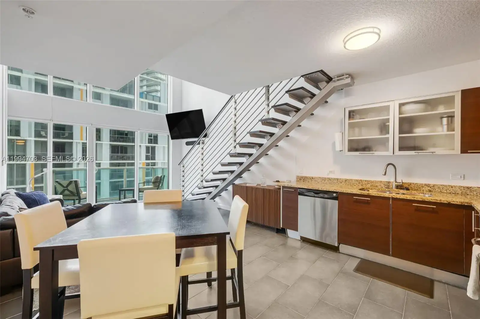 41 SE 5th St # 1306, Miami FL 33131 photo 3