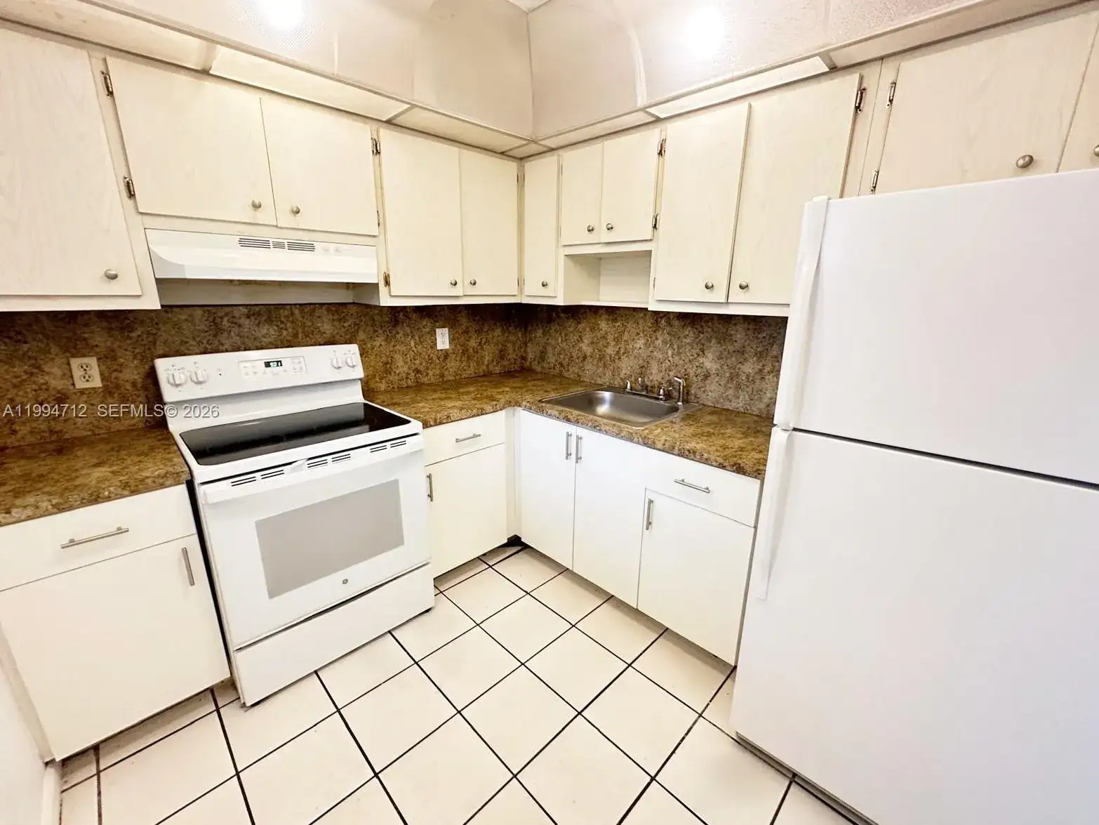 15600 NW 7th Ave # 606, Miami FL 33169 photo 3