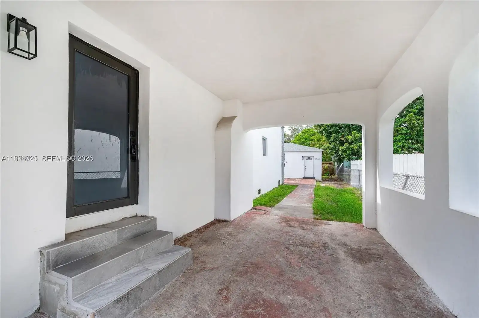 1946 NW 49th St, Miami FL 33142 photo 4